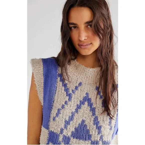 Free People Diamonds for Days Vest in Blue Moon Combo NWOT - Picture 4 of 16